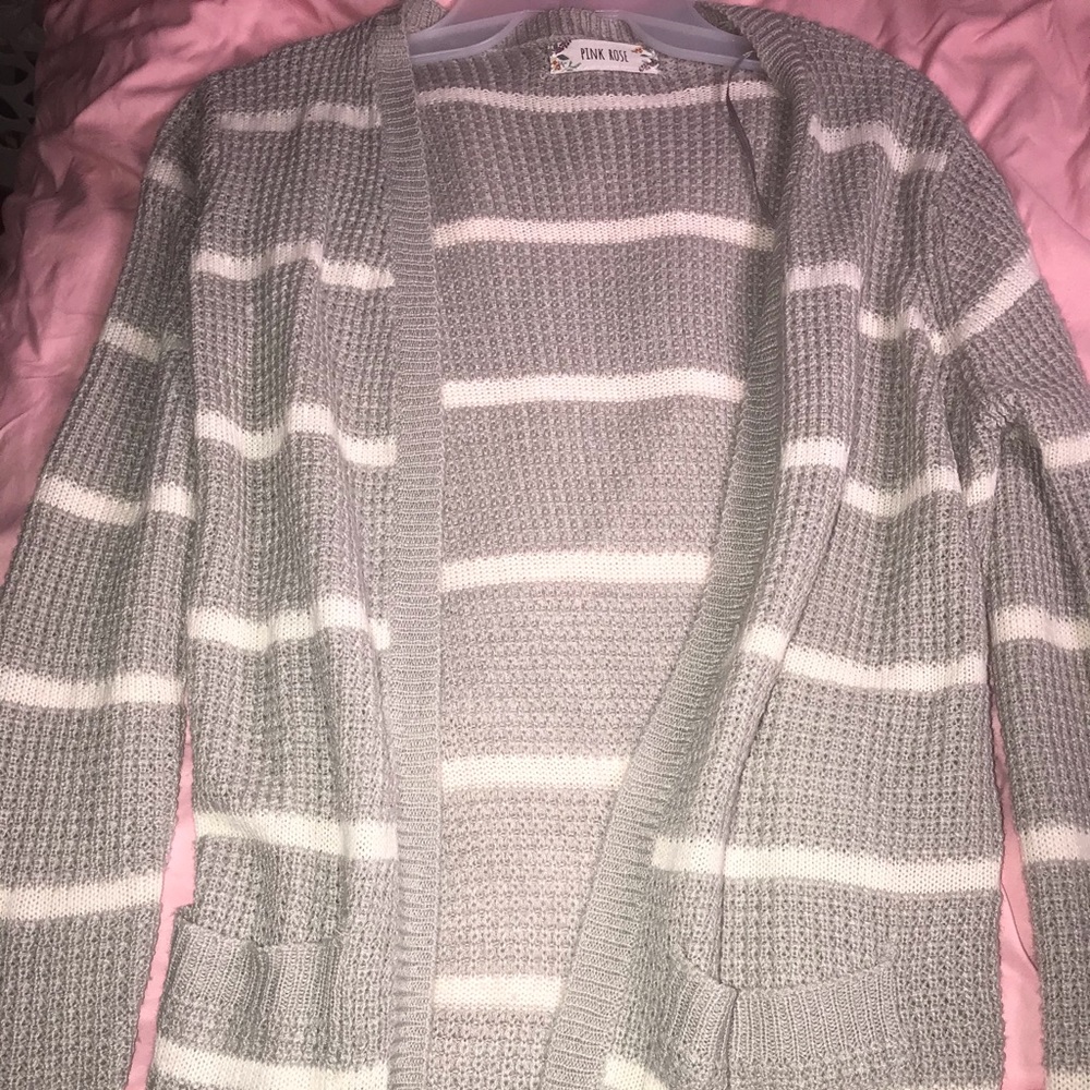 Never worn!! Grey,and white knitted cardigan.